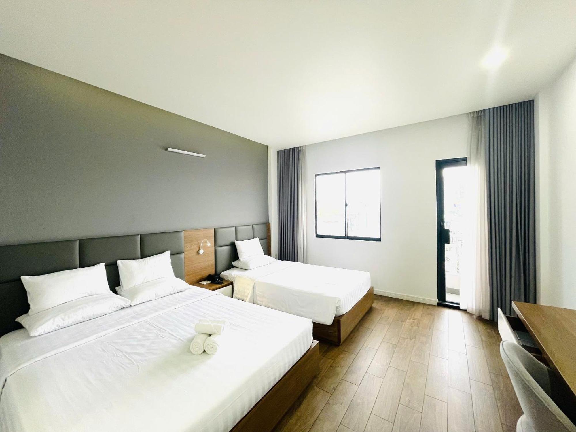 Royal Dragon Boutique Hotel Tan Binh Bandar Ho Chi Minh Luaran gambar